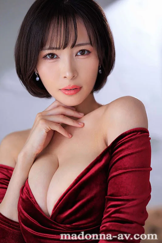 凛とした表情に秘めた、底なしのエロスー。Madonna衝撃専属 真木今日子 Iカップと長い手足を絡める本気のベロキス中出し3本番