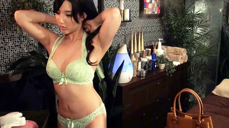 媚薬オイルで全身性感帯にされたキメセク巨乳妻中出し 21名