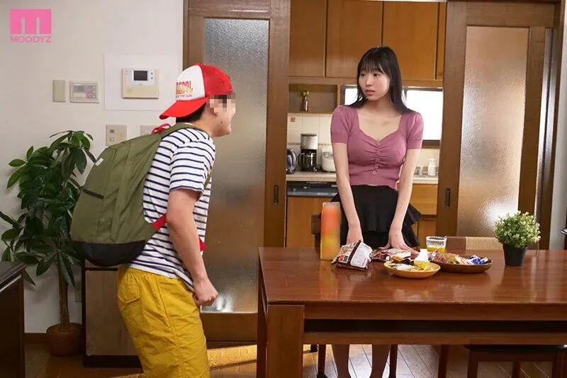 射精大好きユウト君と欲求不満Jcupお姉ちゃんの新婚中出しごっこ 百田光稀