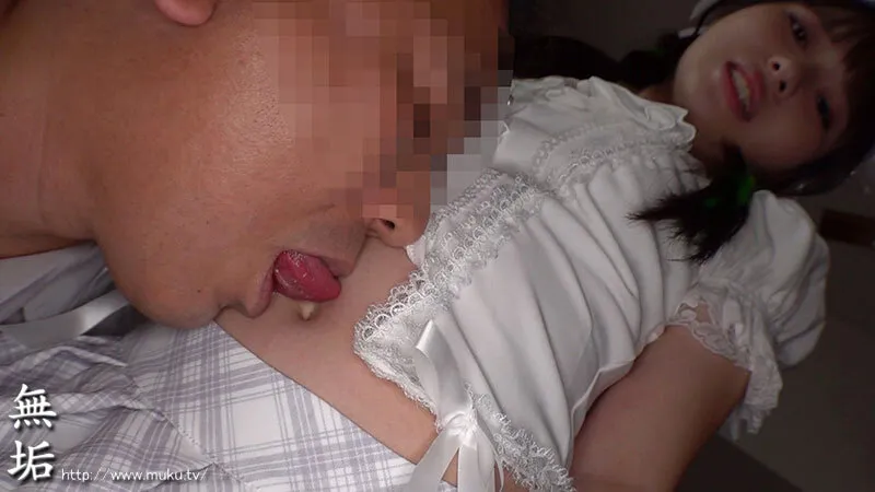 私、頑張って売れたいですっ♪ 人気者になりたいアイドル美少女が、明るく笑顔で内緒のオフパコ枕営業 咲月ひな