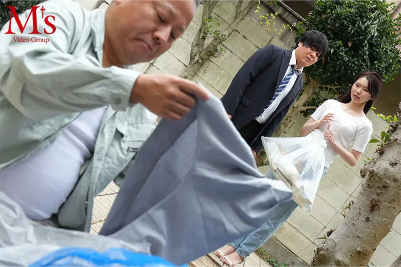 人妻自宅サロン 底辺クズ隣人の汚らわしいデカマラに堕ちた若妻エステティシャン 響蓮