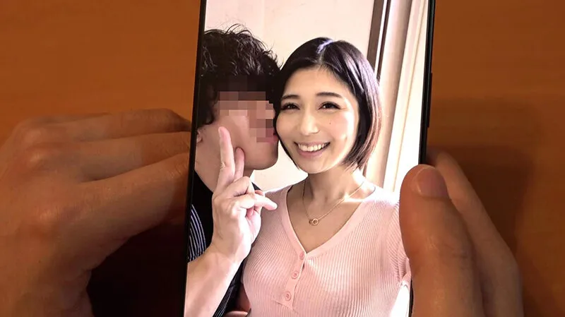 このたびウチの妻（28）がパート先のバイト君（20）にねとられました…→くやしいのでそのままAV発売お願いします。（NKKD-361）