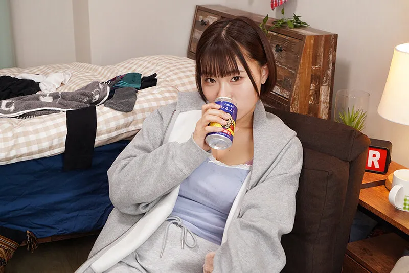 【VR】俺とのSEXが好きすぎる性欲爆強の激カワ彼女と顔面至近のイチャラブ全開！朝まで何度も中出し生交尾 千葉優花【8K】