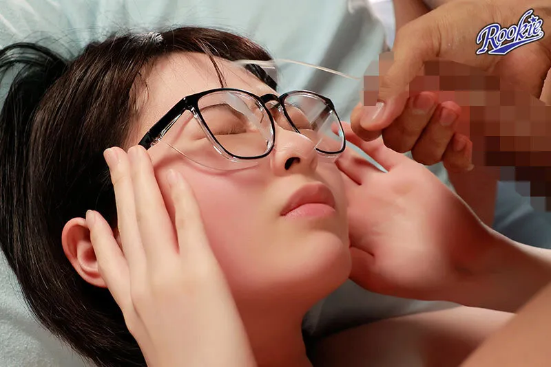 顔面ザーメンまみれであら大変！極上ルックスが俺の精子で白濁だくだく！大量顔射ぶっかけ80連発！