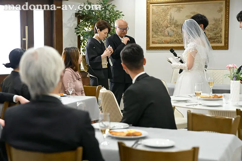 娘の幸せを見届けながら…。披露宴で娘婿に犯●れた母 星冬香