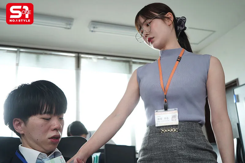生真面目すぎる経理部の先輩社員miruさんとまさかM女デリヘルで遭遇! 「ヒヒwwこれをネタにいっぱい調教してやるぅ」(僕)