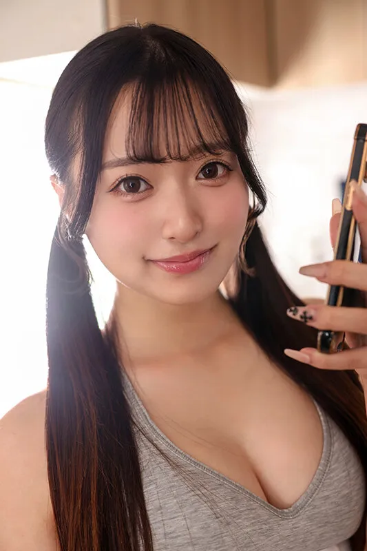【VR】これぞ8K！顔面特化アングルVR ～活発なカノジョはボクをキスで全肯定して癒してくれる～ 花守夏歩