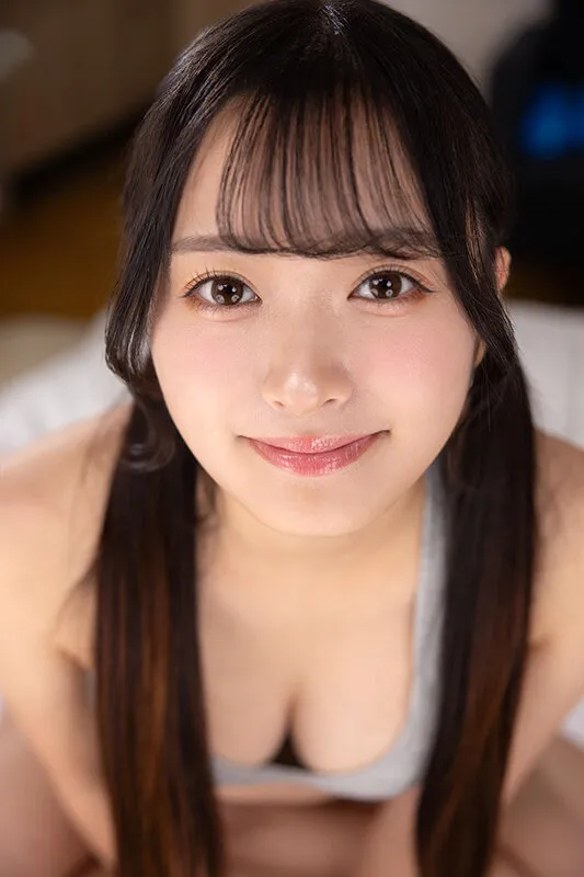 【VR】これぞ8K！顔面特化アングルVR ～活発なカノジョはボクをキスで全肯定して癒してくれる～ 花守夏歩