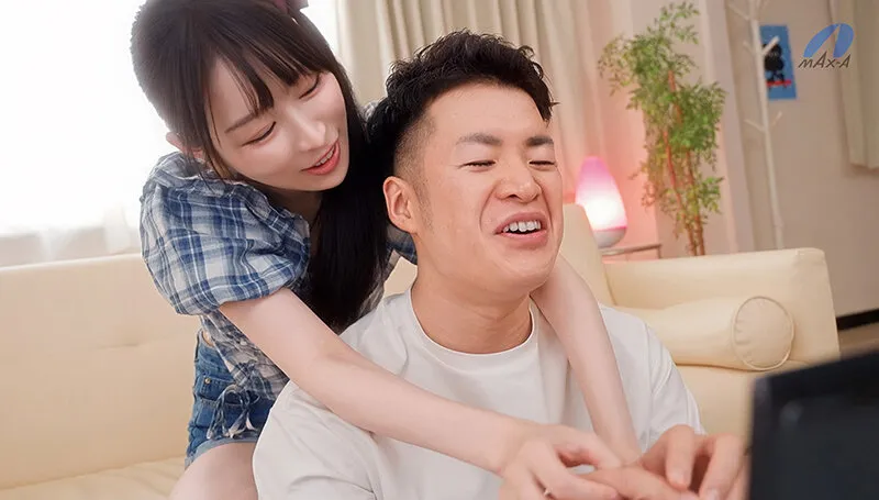甘えん坊な彼女と密着ベロチュー生中出し性交 朝妃りお