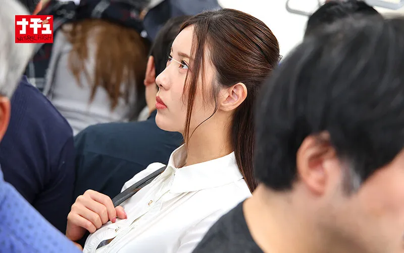直穿きパンスト電車 パンツを抜き取られた恥ずかしさで抵抗できず何度もイカされた美脚女