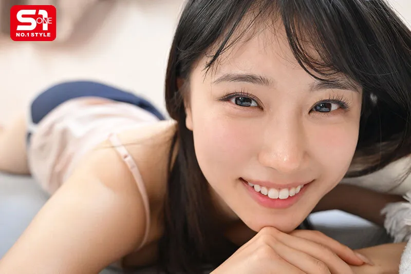【※脳破壊注意】 やっと出来た初カノジョの正体は… テニサーの男全員とノリでSEX! 「ヤッちゃう?」が口癖の チンハメビッチでした…。 安達夕莉